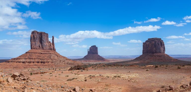 East and West Mitten Buttes and Merrick Butte in Monument Valley